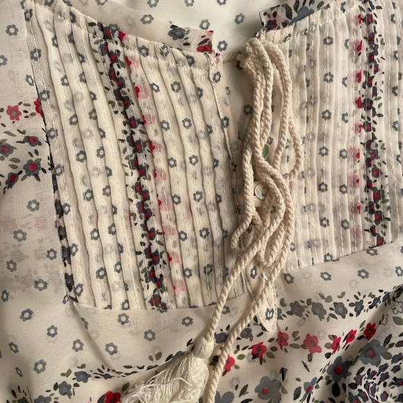 Passport Sheer Top Large - Picture 3 of 5